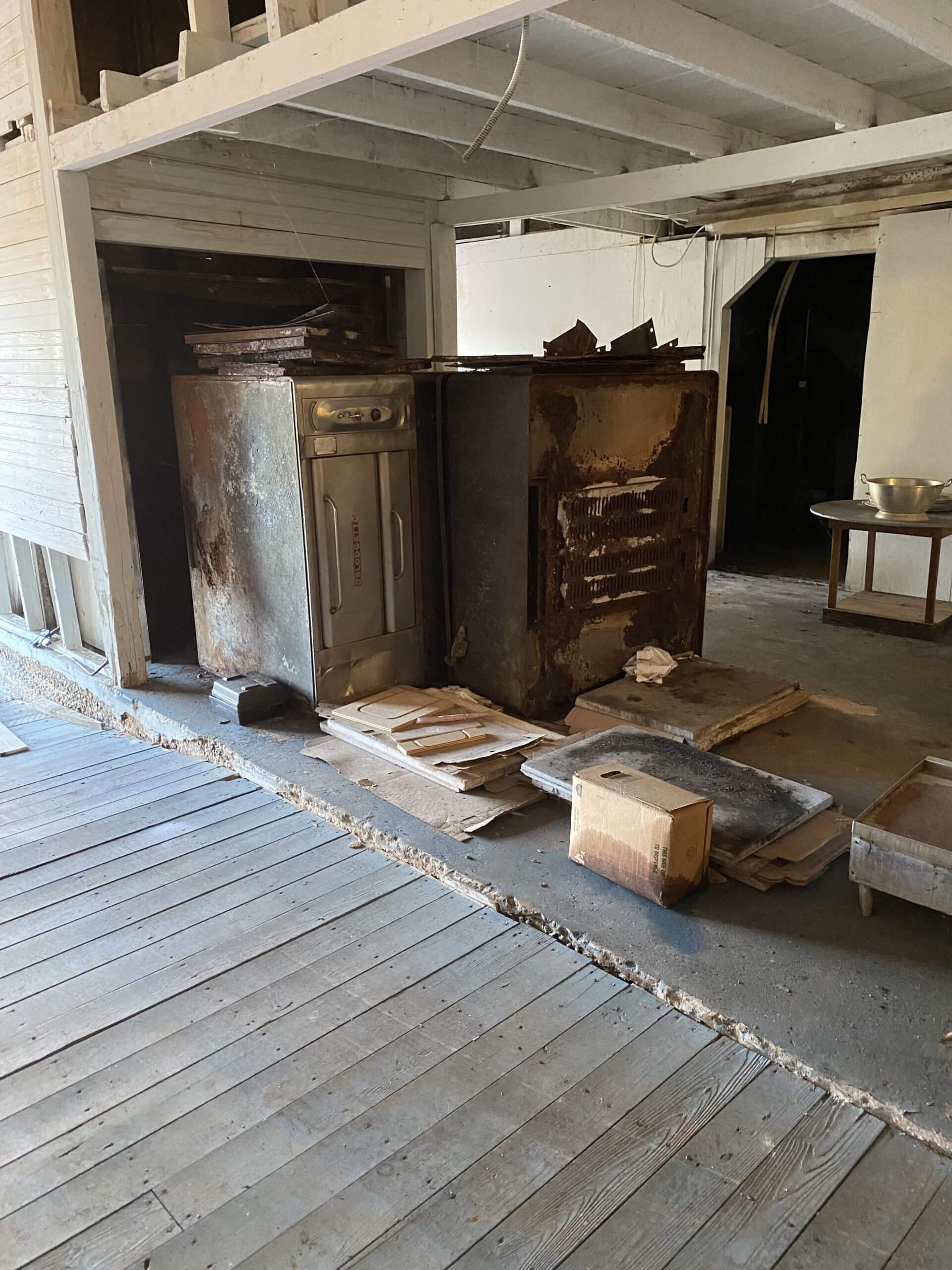 Junk South removes old pizze ovens